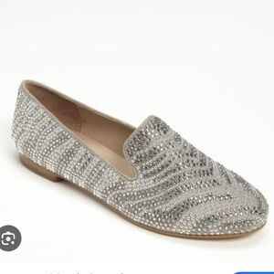 Steve Madden Conncord Pewter Rhinestone Loafer Flats Size 8.5